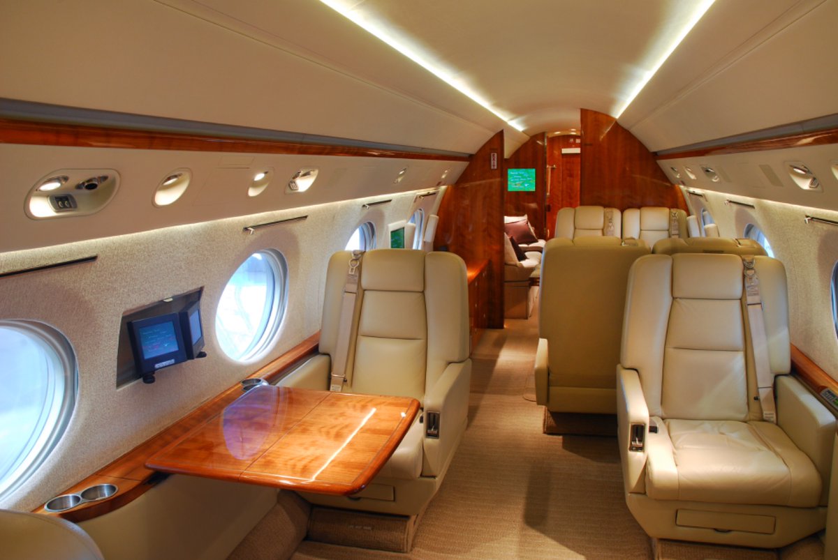 aviatojets's tweet photo. Are you tired of long queues, cumbersome check-in processes, and flight delays? Book a private jet with us to any destination worldwide and enjoy the ultimate convenience and flexibility that Aviato Jets offers. 
Fly any day, any time in comfort and luxury. https://t.co/Z4vYYUiNi6