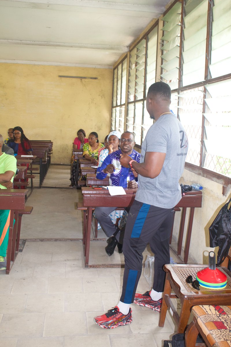 CPS World Languages tweet media