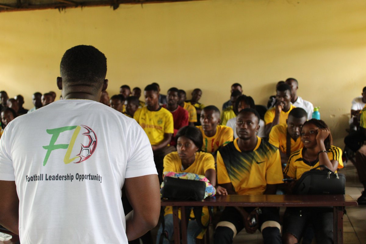 CPS World Languages tweet media