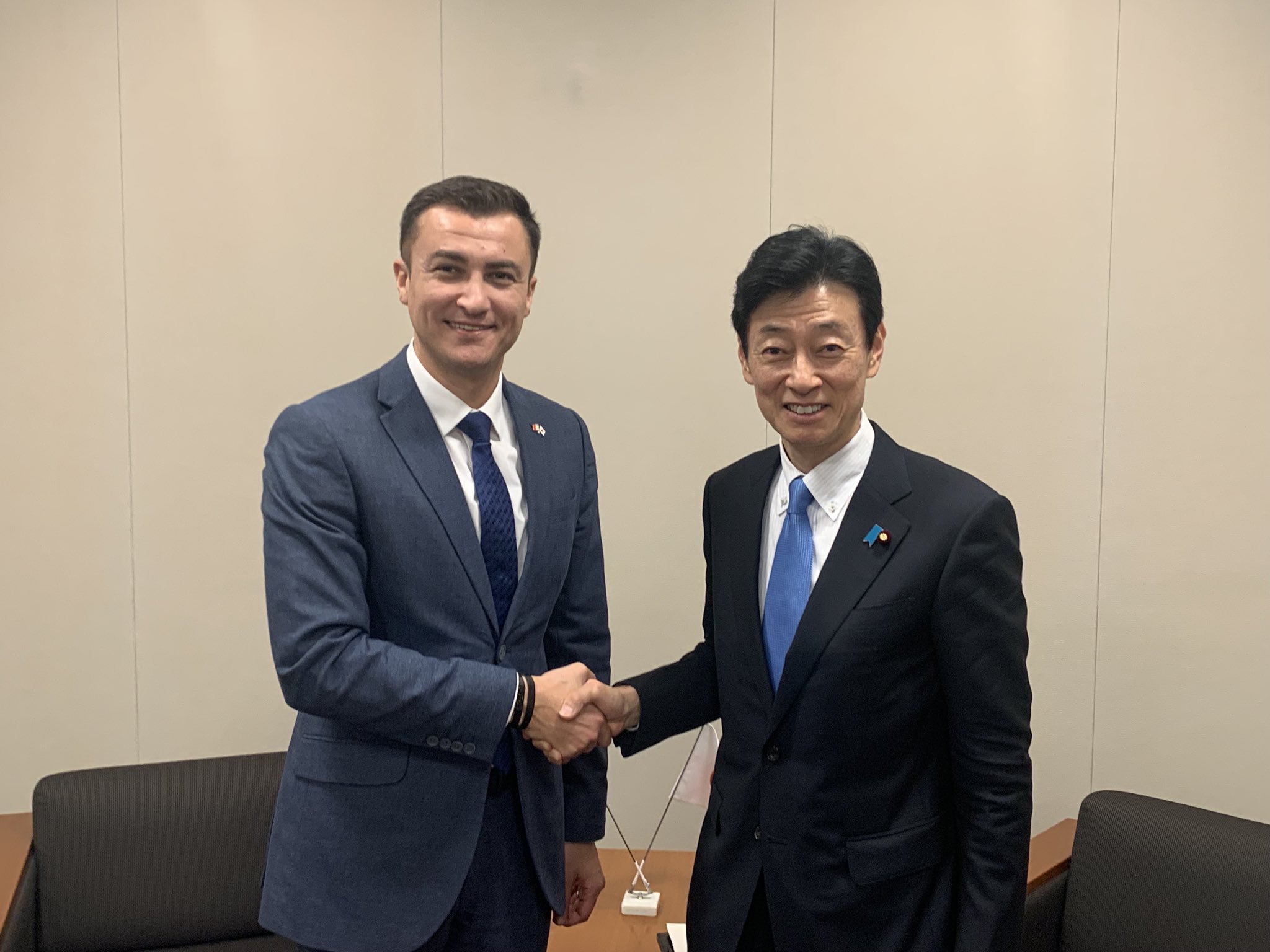 Amazon.co.jp: 文士と官僚: ドイツ教養官僚の淵源 : 西村 稔