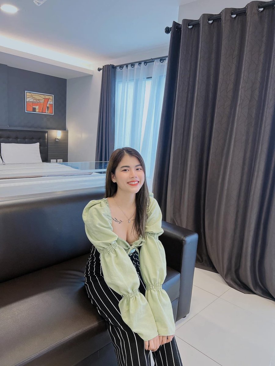 ความสุขอยู่ที่ตัวเราไม่ได้อยู่ที่ใคร ถ้าเราทำอะไรแล้วมีความสุขก็ทำไป 
#โสด #โสดลกหนง #คยได #นดเจอ #เทยว #หาคนคย #หาแฟน #กำแพงเพชร