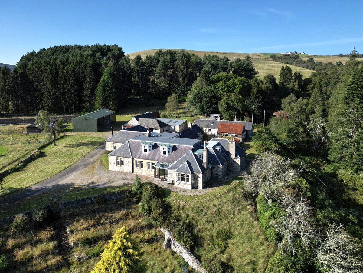 ⭐  FOR SALE  ⭐ 
Glen of Rothes house is a delightful small holding in a stunning rural setting. Call  ☎️ the team on 01463  224 343 to arrange a viewing.  We've got Moray and Speyside covered ✔️ 

galbraithgroup.com/property/elg24…