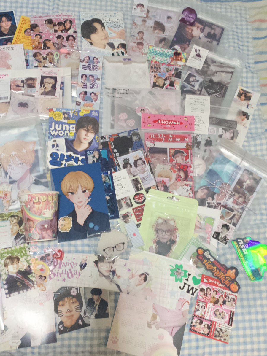 pppymmm_01's tweet photo. Ty แม่จ๋องและพี่เจตทั้งประเทศนะคะ กอวเย้อม๊ากกกก กระสอบก็ใส่ไม่พอ555 (ลืมใส่โปสเตอร์ในกอง😣😣)
#gawwonnowii #wonmeowgaw #wwwcutestuff #byggrxc #ตตอรีวิ้ว #rwjelfurbis #fluffyleerv #mailbymmeow #bfjwdgaw #รีวิวyangmeow #ployyeereview #jellowwonniegaw #mnblueqgaw https://t.co/KGFHWTTV4w