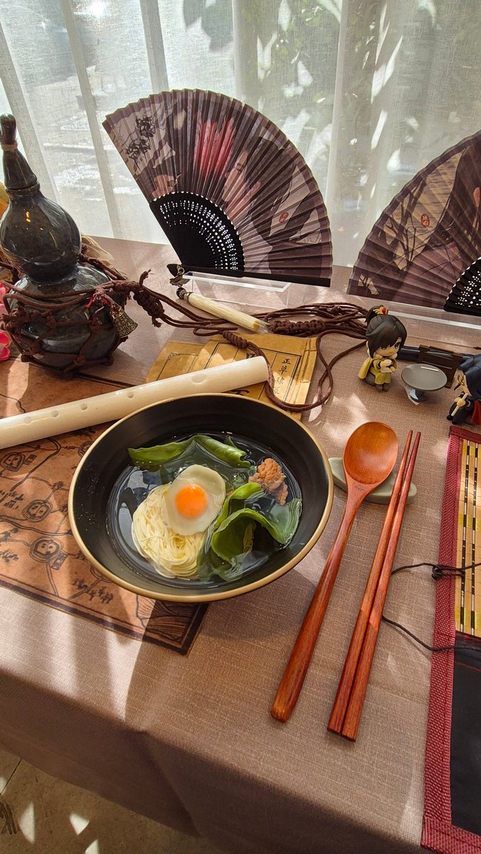 살파랑 카페 하청태안 DP…
이틀차에 장수면을 추가했는데 국수랑 고기가 다 가라앉아서 ㅋㅋㅋㅋㅋ 다들 풀 많네요… 라고 해 주셔서 웃었음 고진감래입니다 후야