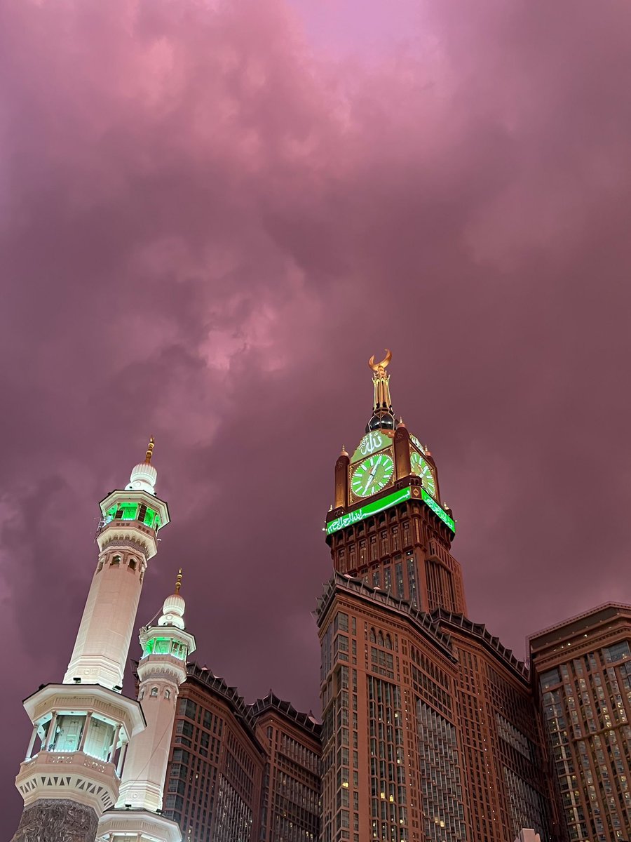 Al__Quraan's tweet photo. In’sha’Allah one day you will say:

“Ya Allah, this is what I prayed for, Alhamdulliah”. https://t.co/dtWJM4g4Ur