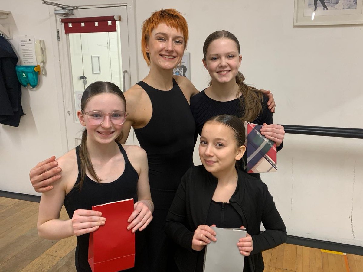 What a weekend of exams, from grades to higher level and teachers! We’ve had lots of laughs in between all the practising and last minute nerves! #IDTA