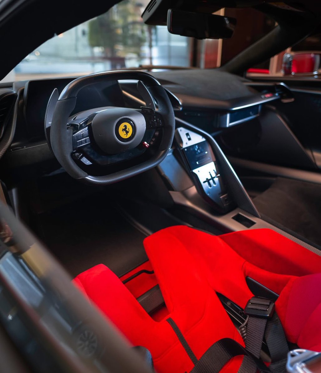 FlawlessSpec's tweet image. Rosso Corsa Ferrari F80