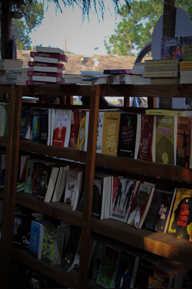 MohankKarthik's tweet photo. An astounding platform for the seekers to expand knowledge,meet different people with a spectrum of beliefs,become acquainted with topical literary works, get engaged in reading and stretch out the wings of imagination.
ക #MBIFL '25 #mbifl25
#mathrubhoomi #readers #books https://t.co/EjeIQqpKAl