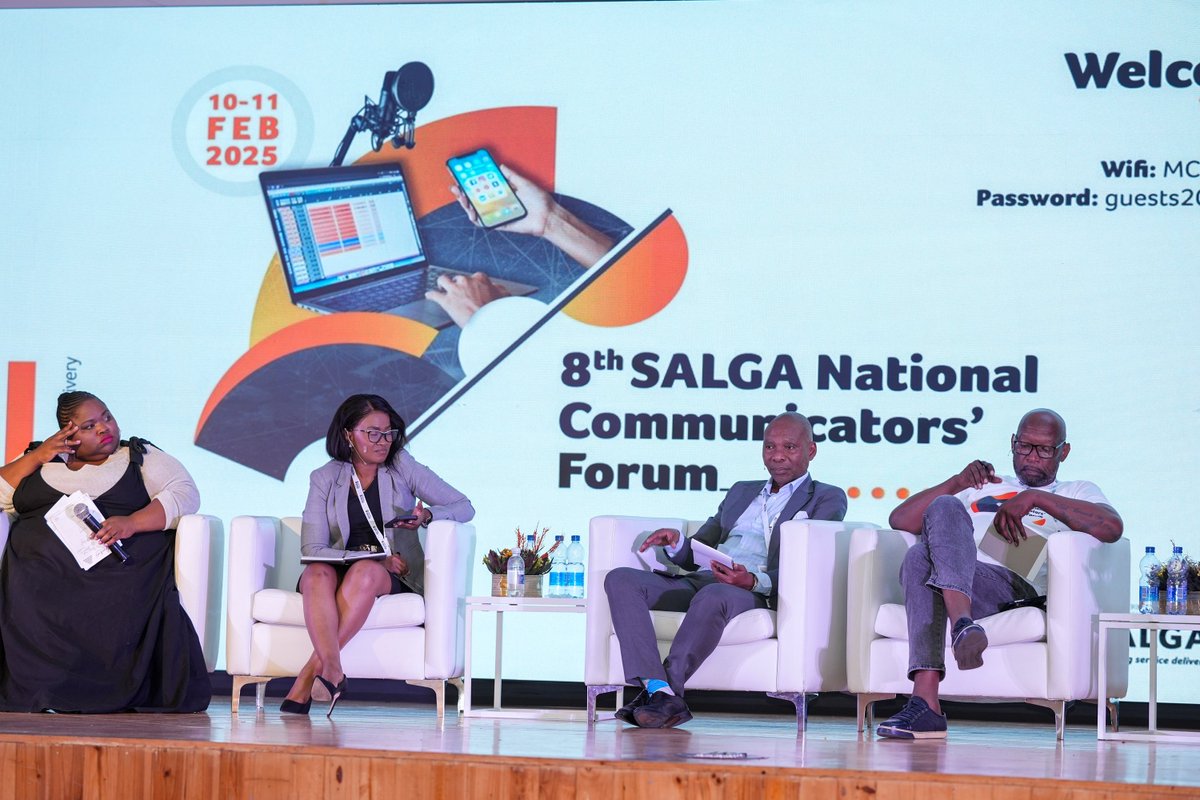 SALGA_Gov's tweet photo. @NationalCoGTA @GCISMedia @kaunda_district @FezileDabiDM @OfficialBCMM @City_Ekurhuleni @MatlosanaCom @DitsobotlaLM @LekwaTeemane @CityofMbombela @NMandelaBaymuni @Mangaung_Metro @MamusaLocal @MahikengLM @PolokwaneMuni J Ngala & B Zuma shared commendable revenue enhancement & collection strategies of Mbomela & uMgungundlovu municipalities; innovative approaches aimed at municipal financial sustainability & continued effective service delivery.
#NCF8 #InspiringServiceDelivery #PayYourBills https://t.co/JzA5JSDbOn