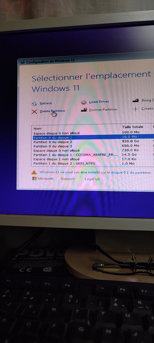 neutrinou_'s tweet photo. Bon d'accord en 2025 les partitions ont des disques et pas l'inverse 😐 https://t.co/eNLt9ZKihh
