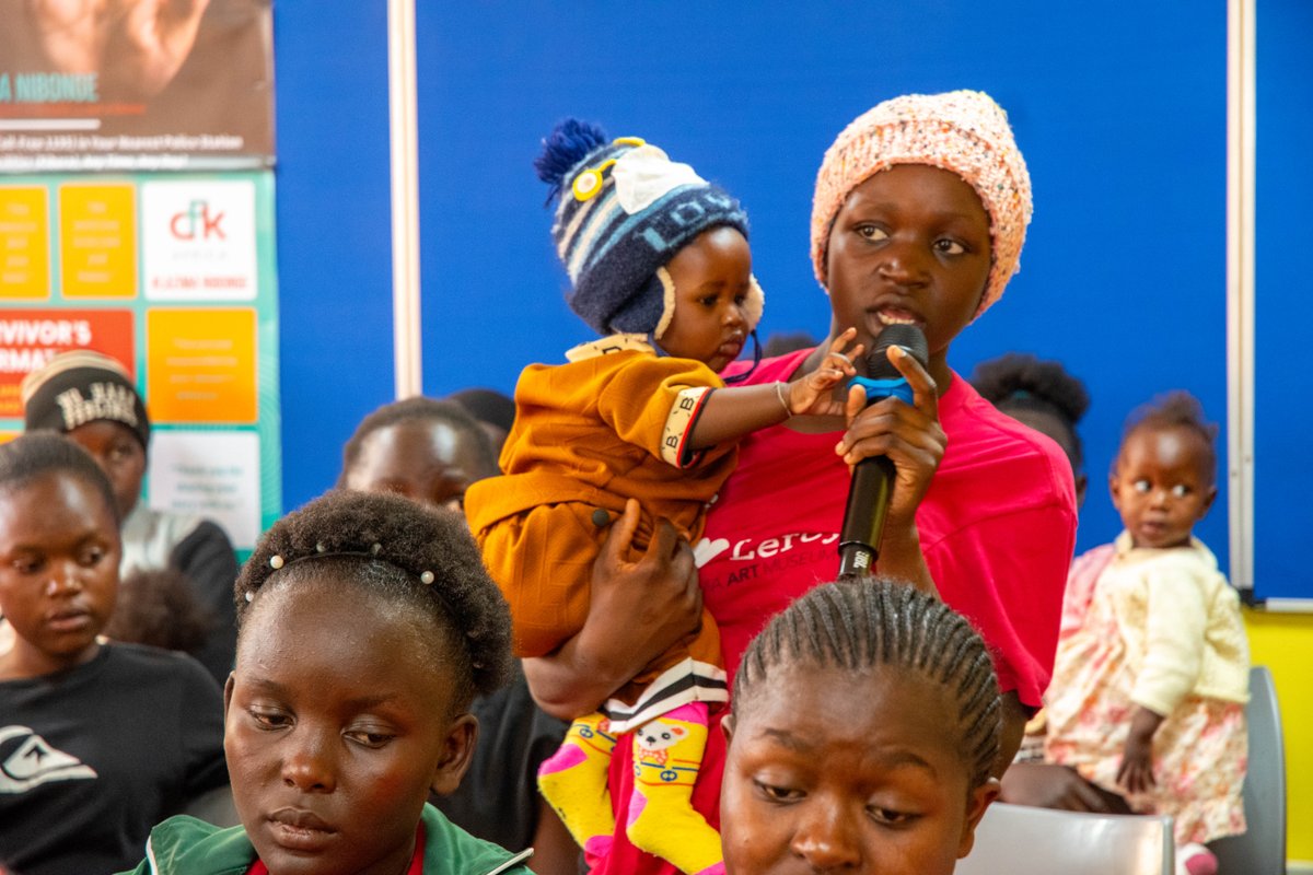 cfkafrica's tweet photo. We have so much to learn from one another. Teen mothers in our #Funzo Project had a virtual meeting with US high school student Charlotte on Saturday, sharing their experiences for a collaborative project on stories of resilience! Girl-led, amplifying girls' voices, girl power. https://t.co/hY6VKDzczR