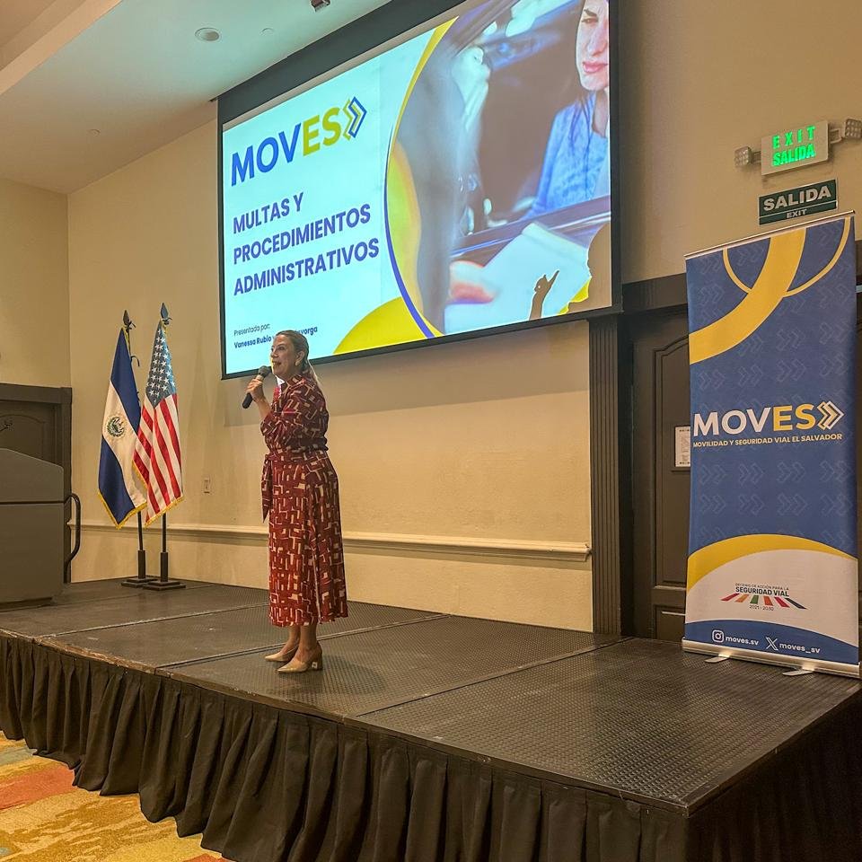 AmCham El Salvador (@amchamsal) on Twitter photo Para continuar con la agenda, Vanessa Rubio, Coordinadora General de <a href="/Moves_sv/">MOVES EL SALVADOR</a> (Movilidad y Seguridad Vial El Salvador), nos habla sobre las Nuevas Leyes y Reglamentos de Tránsito, multas, foto multas, apelaciones, responsabilidad patronal subsidiaria, subcontratistas. Para continuar con la agenda, Vanessa Rubio, Coordinadora General de <a href="/Moves_sv/">MOVES EL SALVADOR</a> (Movilidad y Seguridad Vial El Salvador), nos habla sobre las Nuevas Leyes y Reglamentos de Tránsito, multas, foto multas, apelaciones, responsabilidad patronal subsidiaria, subcontratistas.