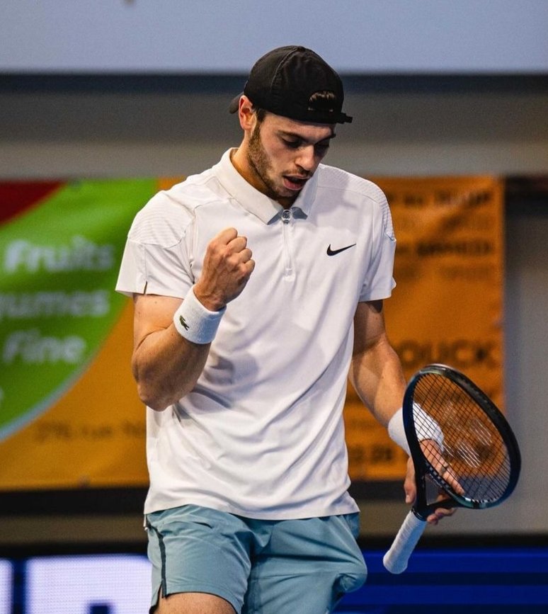 abcdeltenis's tweet photo. Oh ouiiii Arthur Gea 🇫🇷 (2005) qui bat Yosuke Watanuki 🇯🇵 ancien 72e mondial [7-6(2), 6-4] et va jouer pour la 1e fois de sa carrière le tableau principal d'un tournoi ATP

Allez Arthur!!!! 💪🏼💪🏼💪🏼 https://t.co/oaZeMicG9h