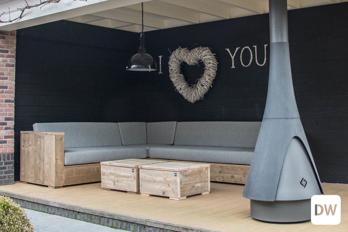Heerlijk loungen op de Hoekbank Large in je tuinkamer of onder de overkapping. Zitkussen van 16cm en een rugkussen van 8cm dik.
dutchwood.nl/nl/tuinmeubele…
#hoekbank #loungebank #loungen #tuinkamer