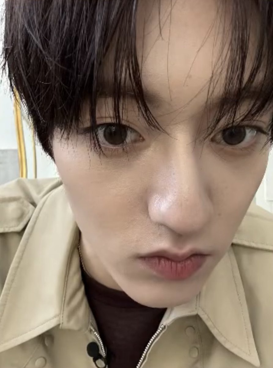 hrtupdates's tweet photo. 250210 #HARUTO: 🫶

느좋

#하루토위버스모먼트 #하루토 #ハルト
https://t.co/pxxHkYKfs9 https://t.co/o5PhU66Ny3