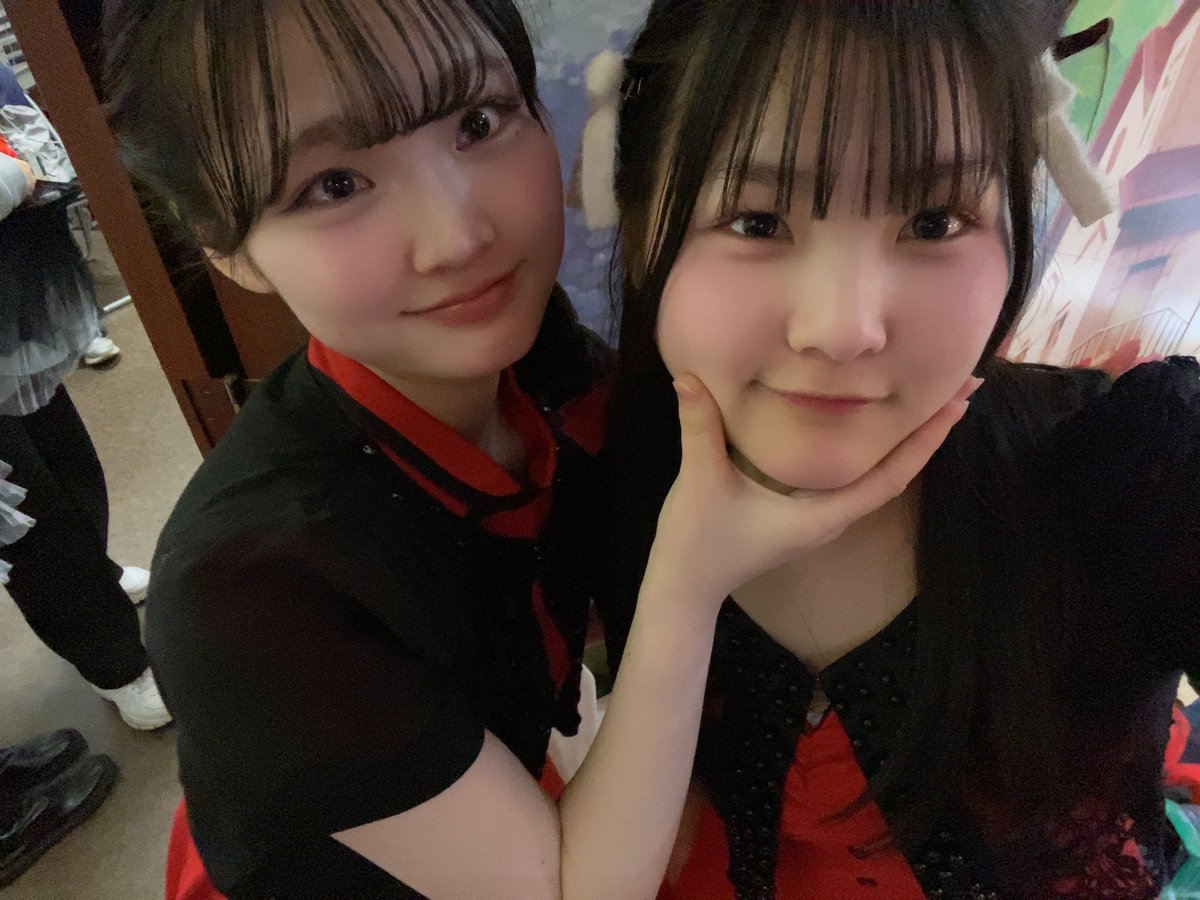 灯里 tweet media