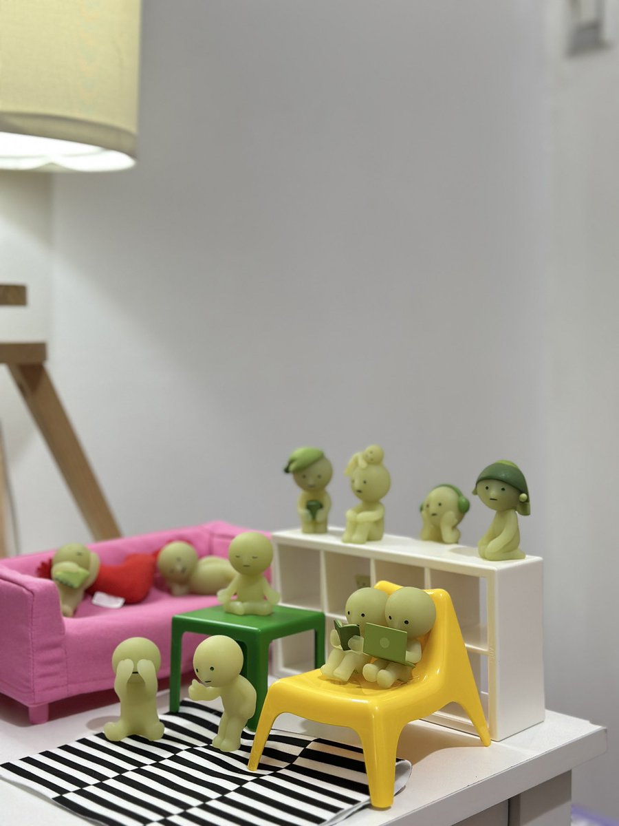 ꒰ wts ufs lfb ꒱ 

ikea doll house furniture - ₱990

𓏔 complete inclusions w/box

• mop : gcash payo
• mod : sdd / j&amp;t
• loc : bgc / taft (dlsu) / biñan, laguna

₊˚⊹ dm/reply to mine .ᐟ ᰔ