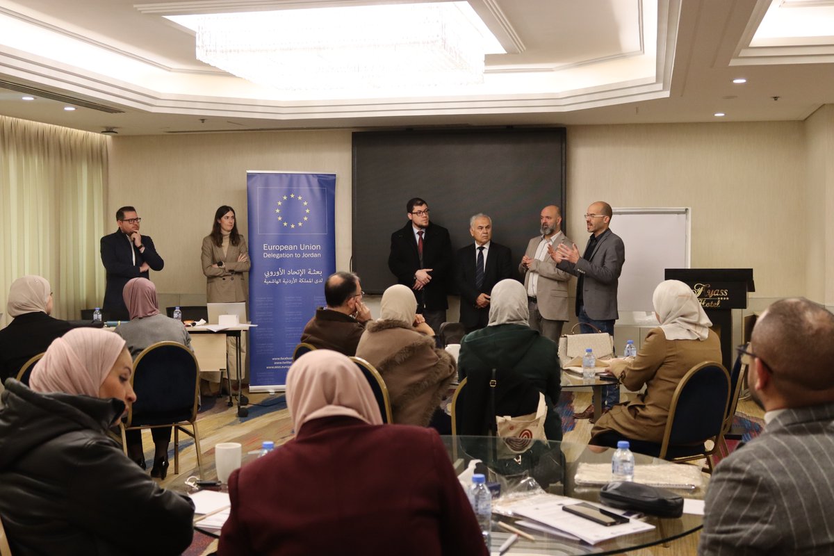 ReayahProject's tweet photo. Smart healthcare decisions require economic insight. Under the @EUinJordan funded #REAYAH project &amp; managed by @AecidJordan @CsaiFundacion , 25 MoH professionals completed training in health economics, gaining skills to assess costs &amp; improve policies. https://t.co/67z8etPTva