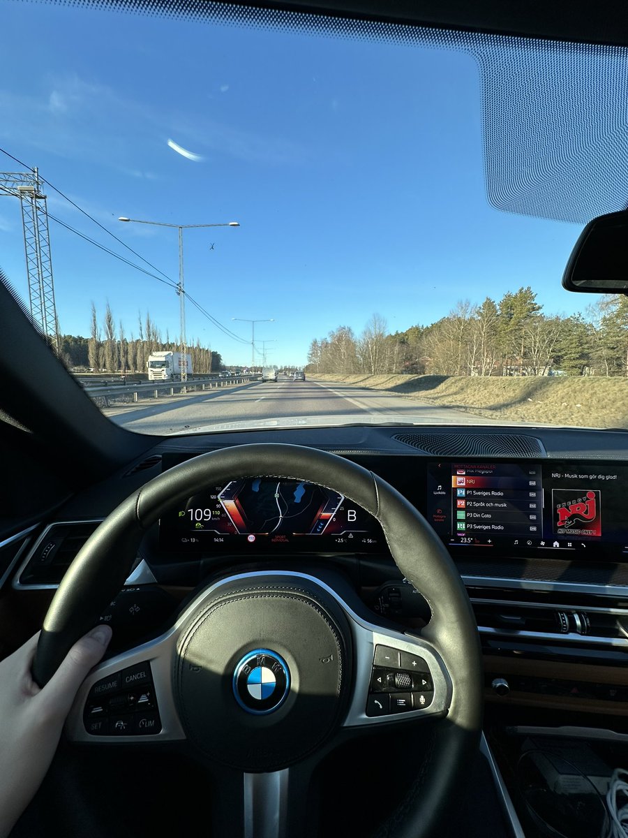 varbergstrader's tweet photo. Done for the day—$250 in x 5 XFA. A total of $1,250 for the day, exceeding my target of $1,000. Now heading home to enjoy the sun! https://t.co/1Nt4fhD6Rq