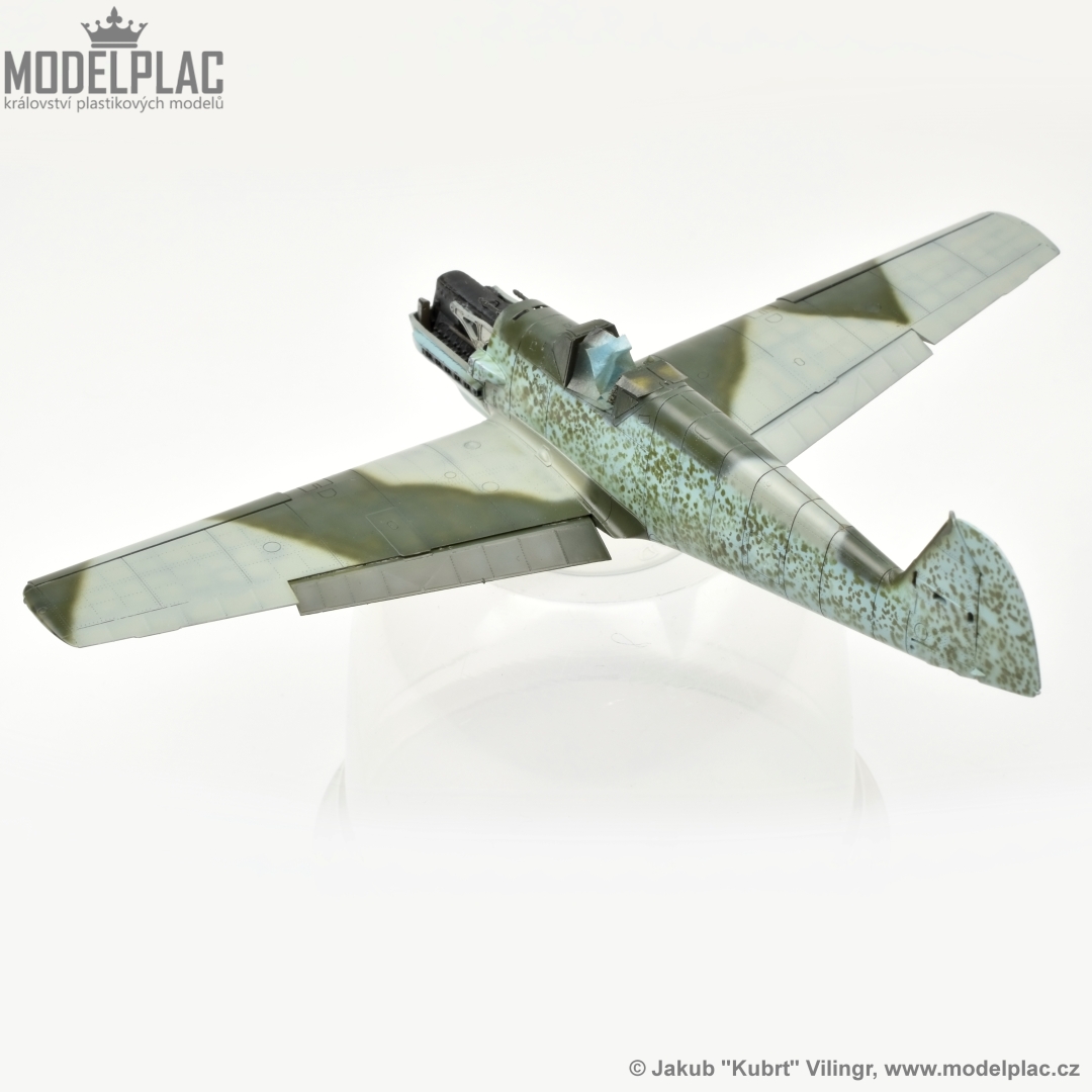 Jakub_Vilingr's tweet image. I have done basic camouflage on 1/72 scale Bf 109 E-4 from Special Hobby. Next will be enamel washes and other weathering steps and decals of corse.