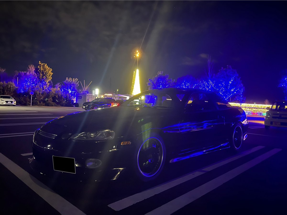 すんばらしい😎
てかなんでiPhone光乱反射するん〜
ちょっと、やだなー！

#ソアラ #jzz30 #30ソアラ