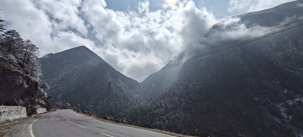 Koushik_kgs's tweet image. When the journey gets tough, the road still leads to breathtaking views. Refactoring thoughts, one mountain pass at a time. #DevBreak #ExploreMore