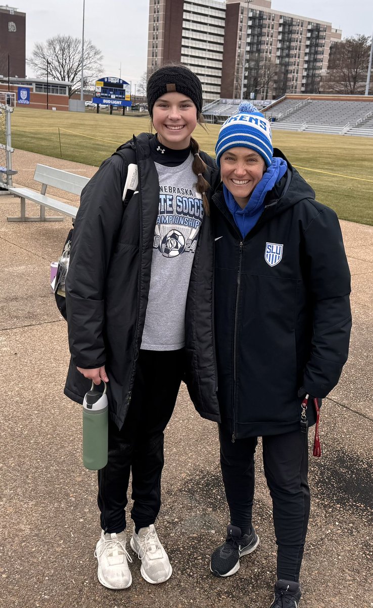 audreyconnealy4's tweet image. I had the BEST day at SLU! A championship program with amazing coaches! Thank you for a great day @SLUWSoccer
@kshields12 @Coach_MegLink @GEA_09_ECNL @GEA_ECNL