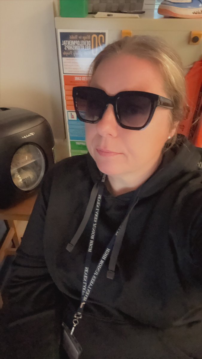 TracyBloomfield's tweet image. “Nobody pray for me
It been that day for me…” 
Students better be humble and sit down today…I don’t play with my KC Chiefs. 
#ALLinFUN #blackoutmonday 😭