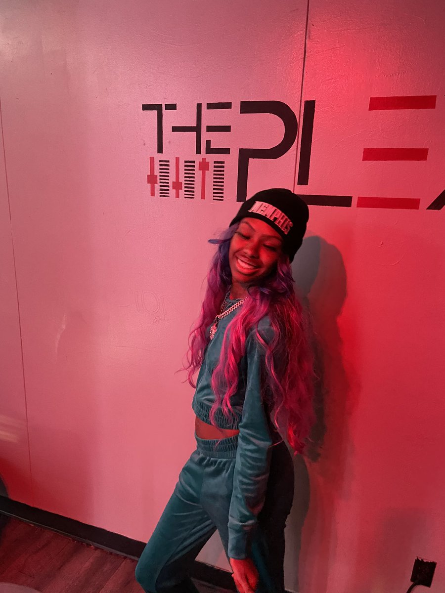 KikiMarieTV's tweet image. I definetly do expect to be chased..barefoot actually! 😘 

#memphis #Tennessee #901 #theplex #memphistn #tn #memphistennessee