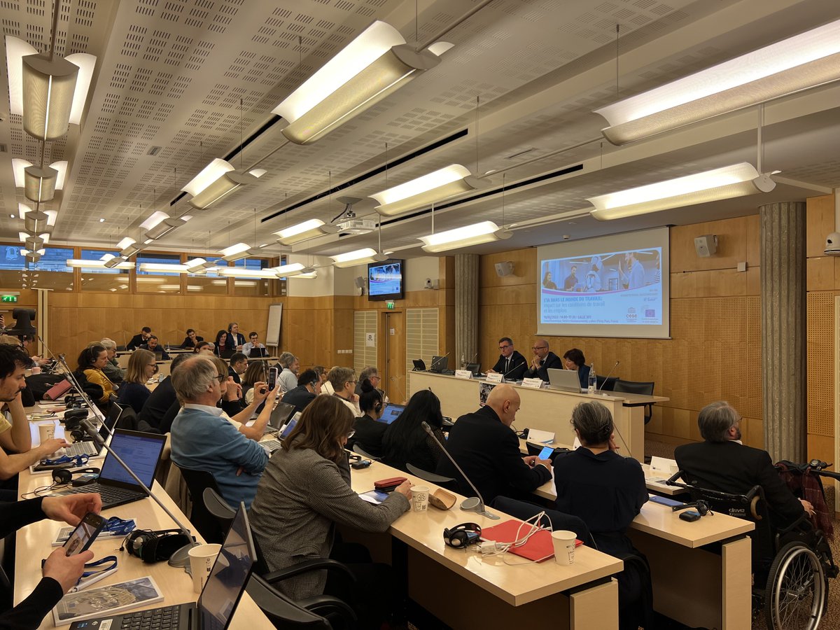 CESE (@lecese) on Twitter photo 🔴 En parallèle du Sommet pour l'action sur l'IA (#AIActionSummit), le #CESE & l'<a href="/EU_EESC/">European Economic and Social Committee</a> se sont associés pour organiser un après-midi d'échanges sur l'impact de l'intelligence artificielle sur les conditions de travail & les emplois
"L’#IA est un sujet social et politique, qui 🔴 En parallèle du Sommet pour l'action sur l'IA (#AIActionSummit), le #CESE & l'<a href="/EU_EESC/">European Economic and Social Committee</a> se sont associés pour organiser un après-midi d'échanges sur l'impact de l'intelligence artificielle sur les conditions de travail & les emplois
"L’#IA est un sujet social et politique, qui