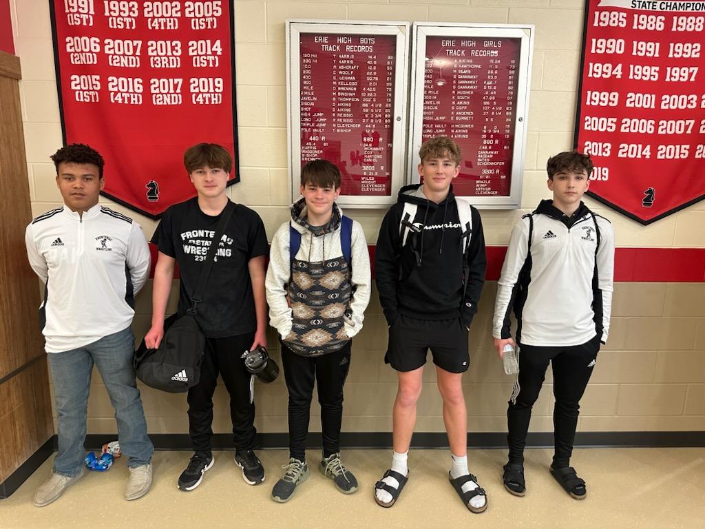 FrontenacWrestl's tweet photo. JV Raider Results from Erie:
Wyait Polen: 2nd
Logan McConnaughey: 3rd
Kayson Houghton: 2nd
Drew Long: CHAMPION
#RAIDERTOUGH #RAIDERPRIDE https://t.co/XKOiQSyFBN