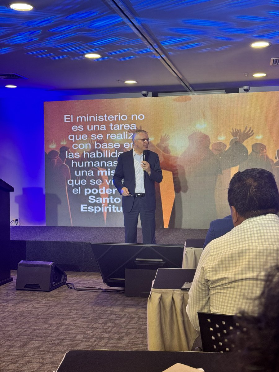 “El libro de Hechos nos presenta la fuerza y el poder del Espíritu Santo, Clamemos por el Espíritu Santo para Trabajar con pasión y sacrificio” Pr. Charles Britis. 
#AsambleaministerialAPSur
#Somosunafamiliaqueadora
#UPS
<a href="/FariChoque/">Farí Choque Ortega</a> <a href="/josuellempen/">Josué Llempén</a> <a href="/EDINSONVASQUEZ/">Edinson Vasquez</a>