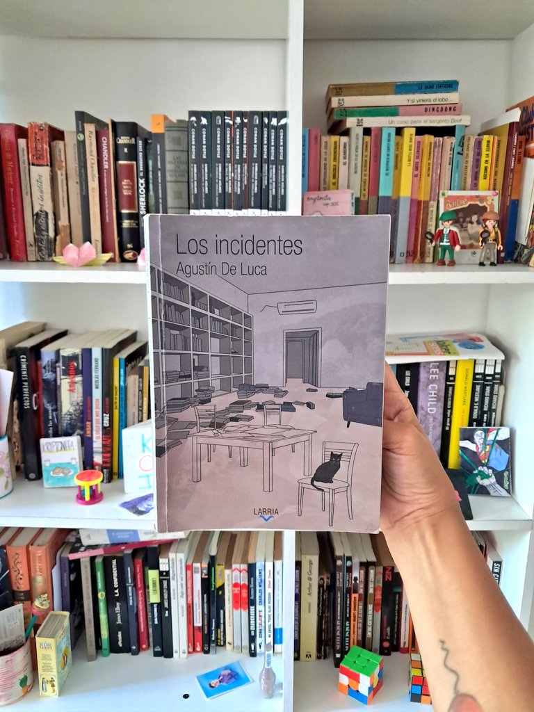 M de Marlowe tweet media