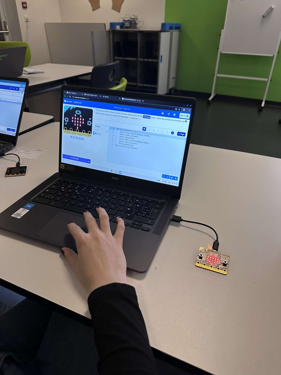 Berglind Þórisdóttir tweet media