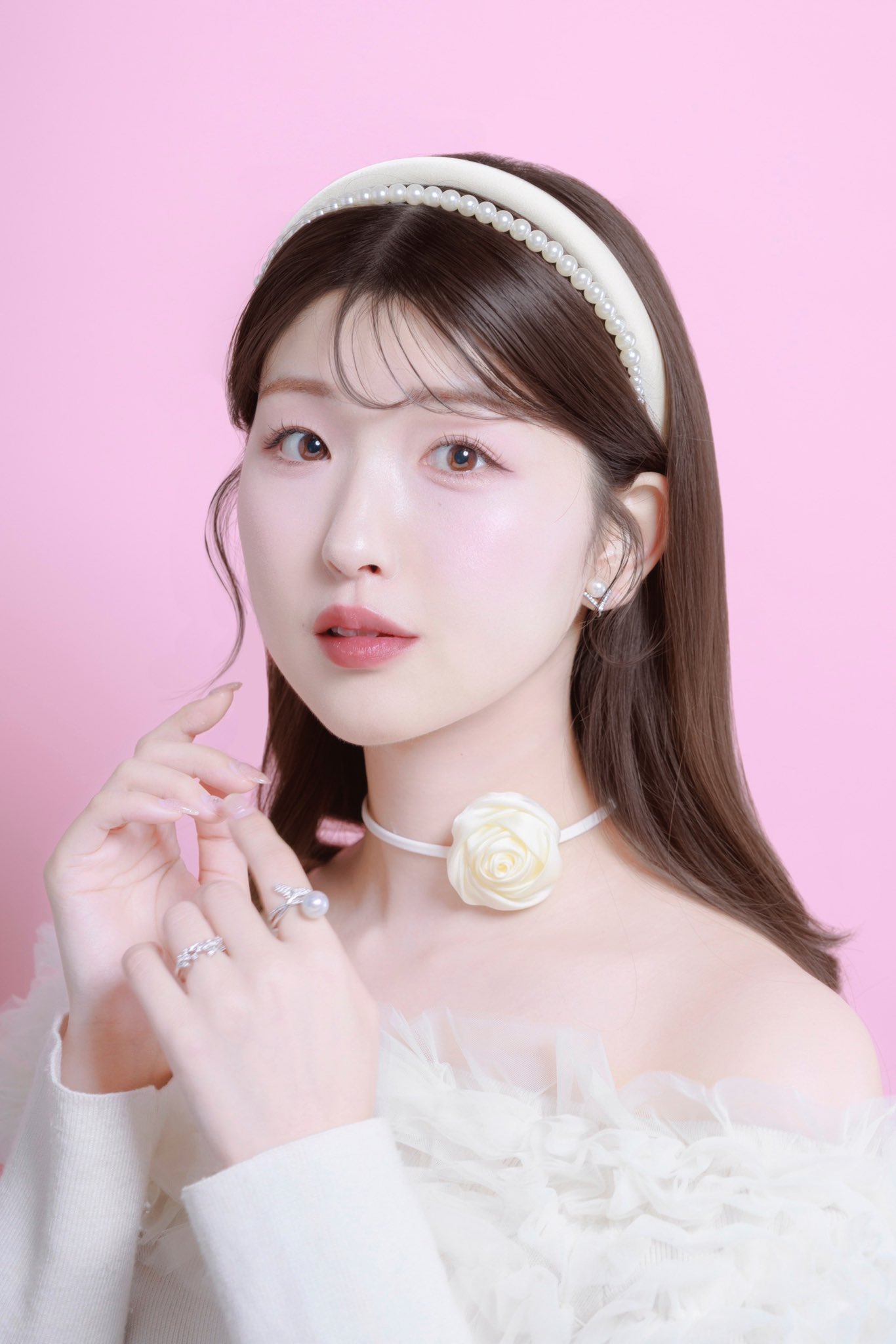 韓国 ファッション通販 𝐑𝐞𝐢𝐧𝐚 𝐊𝐚𝐝𝐨𝐰𝐚𝐤𝐢 （門脇伶奈） X / (@kadowakireina) 白蝶（しろちょう）真珠
