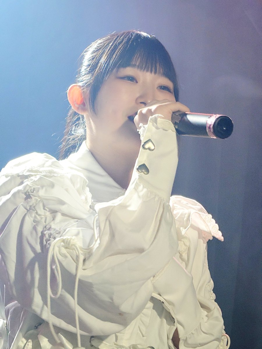 BigVanBeida's tweet photo. ayoちゃん(たぶん)ラストステージ！ラストといいつつも基本平常運転。そんなところもまた魅力の1つ。オーケストラの時、さすがにちょっとうるっとしてる気もしたけど、もしかしたらただのドライアイだったのかもしれない笑
一旦お疲れさまでした！でもきっとまた会える気しかしてないからその日まで！ https://t.co/o2oOPFpVUL