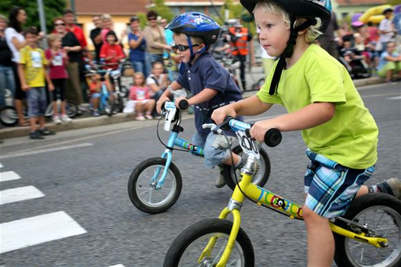 Ready, set, GO! 💨

The best thing about running Balanceability sessions at your school? Watching your little learners grow in confidence on two wheels! 🚴‍♂️