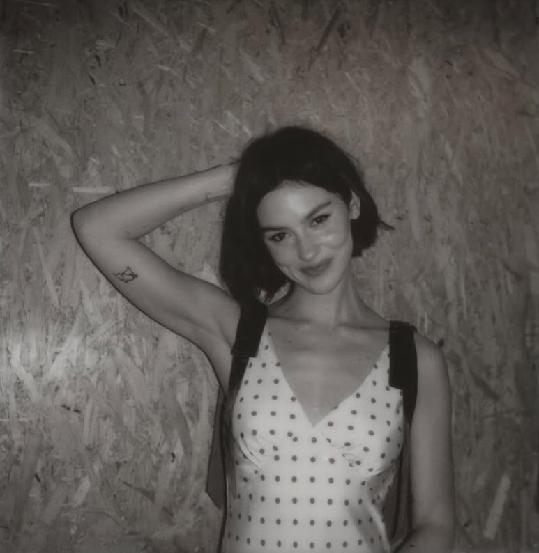 breakingreverie's tweet photo. bows on her dress, i told you things &amp; cool on the setlist, camden at 25, loud sorry, bedroom stage set up reveal, polaroids for her scrapbook… literally the perfect opening nights after months of drought omg we are so back https://t.co/ZzKKyUQdOy