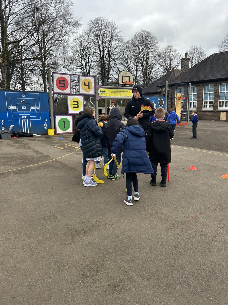 HockeyWales's tweet photo. 👏Fantastic to be at @DolauSchool on Friday for a brilliant #RR81 charity event, at which over 300 pupils took part in hockey activities to honour Rhys Rubery's life and his love for his favourite sport.

Huge diolch to Joanne Rubery and family for allowing us to support the event, as well as to the pupils and staff at Dolau Primary for organising and @SwanseaUni students who volunteered their time to help.

@SwanseaUniHC