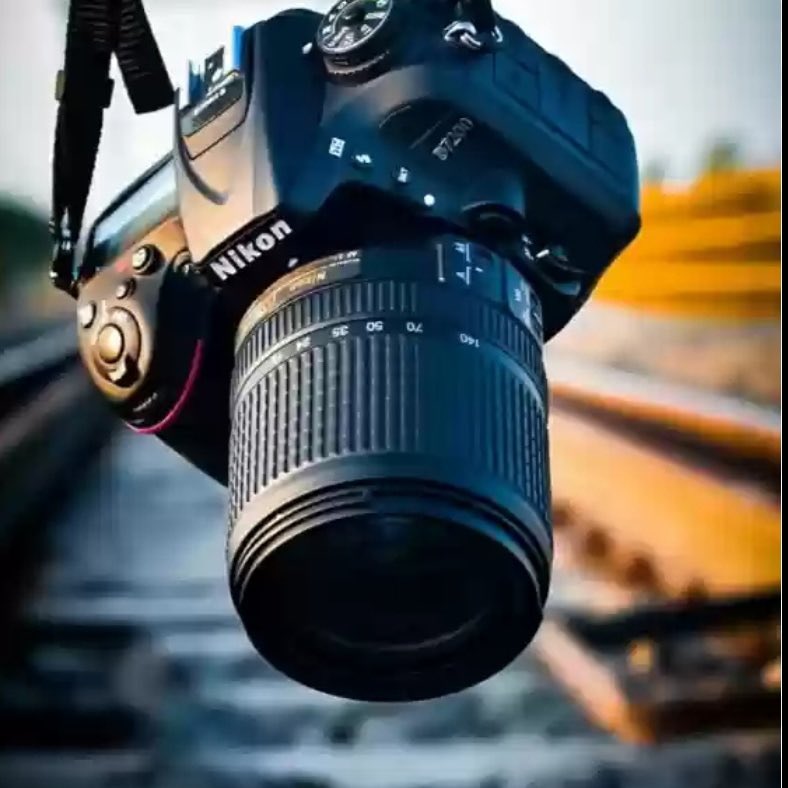 ChilepaM's tweet photo. WHY YOU SHOULD WORK WITH DRILLS VISUS @Uglydrill_ @Drills_Visus
- Drill is a talented 24 year old Photographer/ Videographer who resides in Accra, Ghana.
- His passion for photography and dedication to his work is what makes him stand out amongst the rest.
Open Thread 🧵👇 https://t.co/GaqAzEWvKy