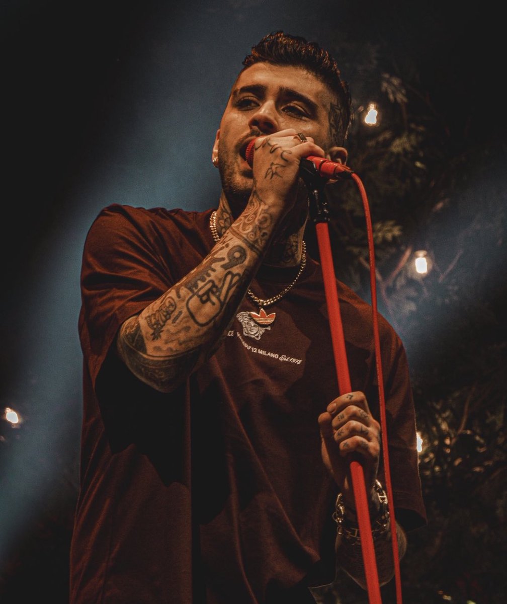 zayn the man that you are.