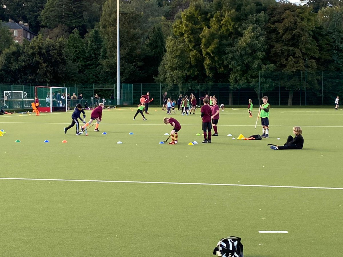 Harris Hawks hockey training restarts outdoors at Dundee University Sports Ground Riverside on Wednesday 12th February
Primary 1830 to 1930
Secondary 1930 to 2045
New members welcome harris.secretary@gmail.com
<a href="/harrisacdundee/">Harris Academy</a> <a href="/HarrisAcademyPE/">Harris Academy PE</a> <a href="/harris_hockey/">Harris Hockey Club</a>