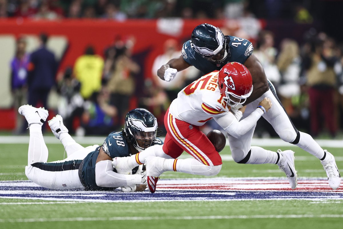 NFL on CBS 🏈 tweet media