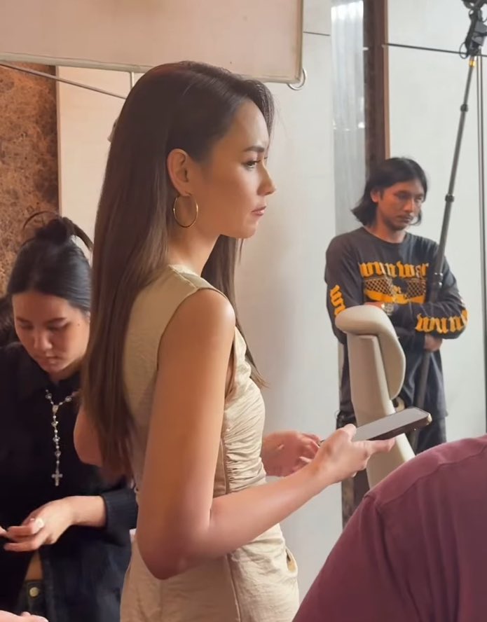 คุณนักล่าft.Takehormonesบีจั่น tweet media