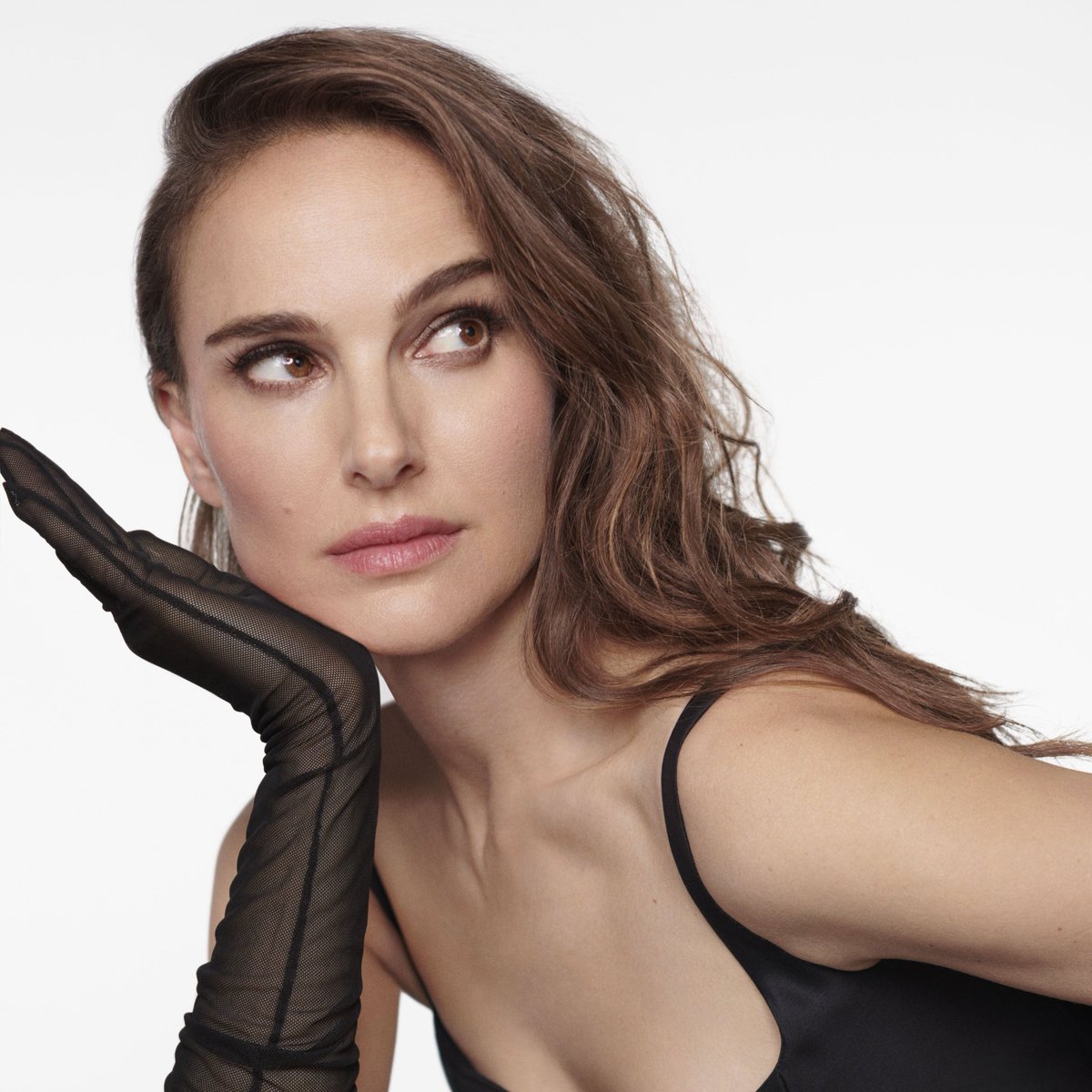 nportmanonline's tweet image. Natalie Portman upcoming projects ⭐
• Fountain Of Youth (action/adventure, dir. Guy Ritchie)
• The Gallerist (drama/thriller, dir. Cathy Yan)
• The Twits (animation, dir. var.)
• Good Sex (rom-com, dir. Lena Dunham)