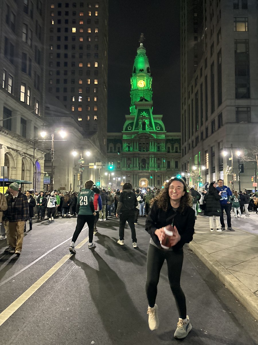 Devi Lockwood tweet media