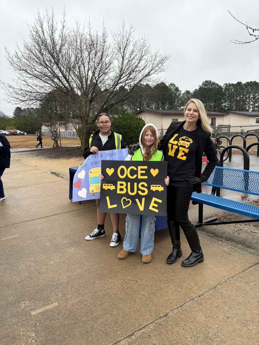 ErinKelleyMay's tweet photo. Happy bus driver appreciation week! We are so grateful to have reliable and committed bus drivers! Help me share the love of the bus driver this week! You can find their names and favorite things here: ￼￼￼ https://t.co/dToz5bnv8E @OliveChapelElem https://t.co/Vw3tMrfAnb