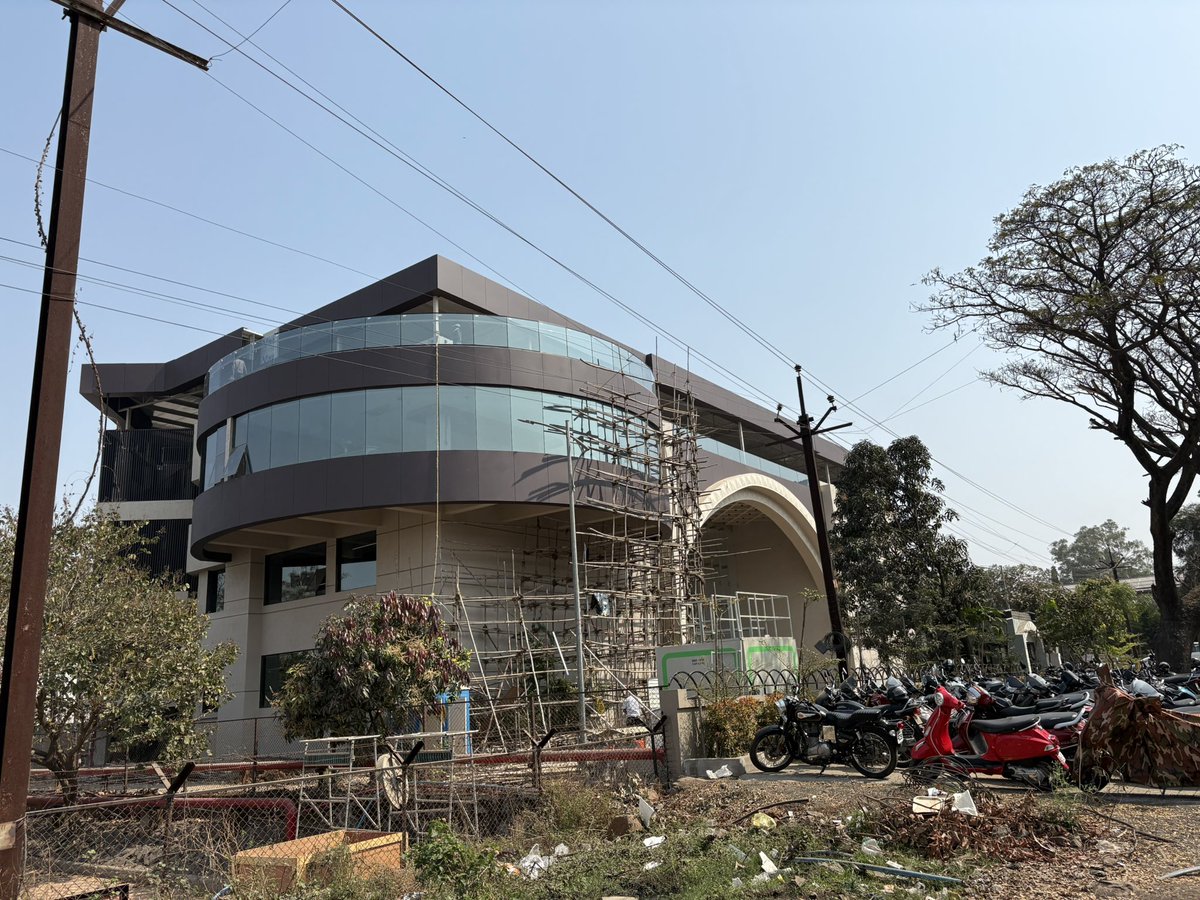 GuyNashikkar's tweet image. तब्बल २२ वर्षांनी नाशिक मधील अंबड आय टी पार्क इमारतीत Ztek Consulting कंपनीचे कार्यालय सुरू होत आहे. या निमित्ताने नाशिक ला असलेला आयटी कंपन्यांचा दुष्काळ  लवकरच दूर होईल अशी आशा. 

#नाशिक #Nashik #NashikDevelopment

esakal.com/uttar-maharash…