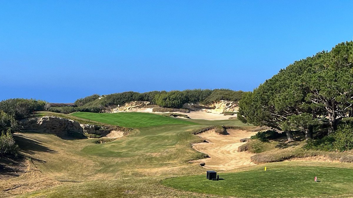 Marriott Golf (@marriottgolf) on Twitter photo Does this inspire some motivation on a Monday? 📸: <a href="/Joshua_E_Kelley/">Joshua Kelley</a> #mondaymotivation #golftheglobe #pelicanhillresort #marriottgolf Does this inspire some motivation on a Monday? 📸: <a href="/Joshua_E_Kelley/">Joshua Kelley</a> #mondaymotivation #golftheglobe #pelicanhillresort #marriottgolf