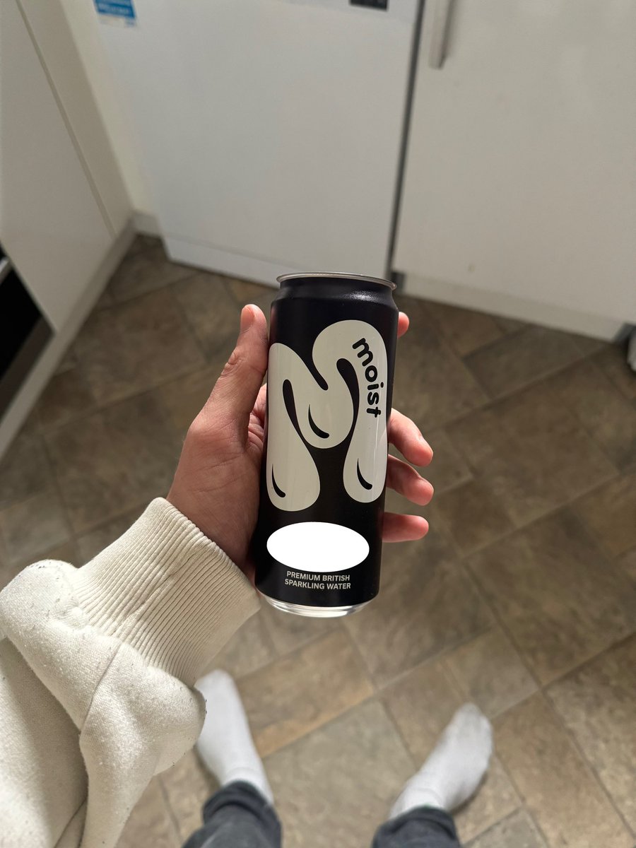 Just stole this bad boy from Moist HQ, any ideas what flavour this is? 👀😍